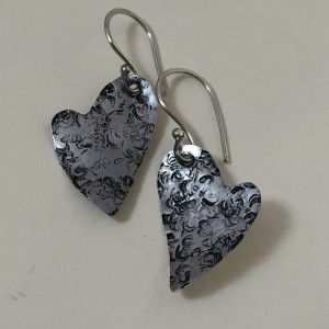 Textured Hearts Earrings (Aluminum)